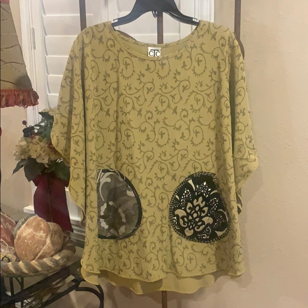 Beautiful CTC poncho inspired top